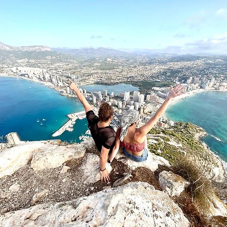 Natalie Calpe Sun 100M To The Beach Center Bagian luar foto